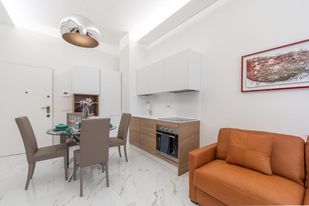 Milano Duomo Cozy Apartment ภายนอก รูปภาพ