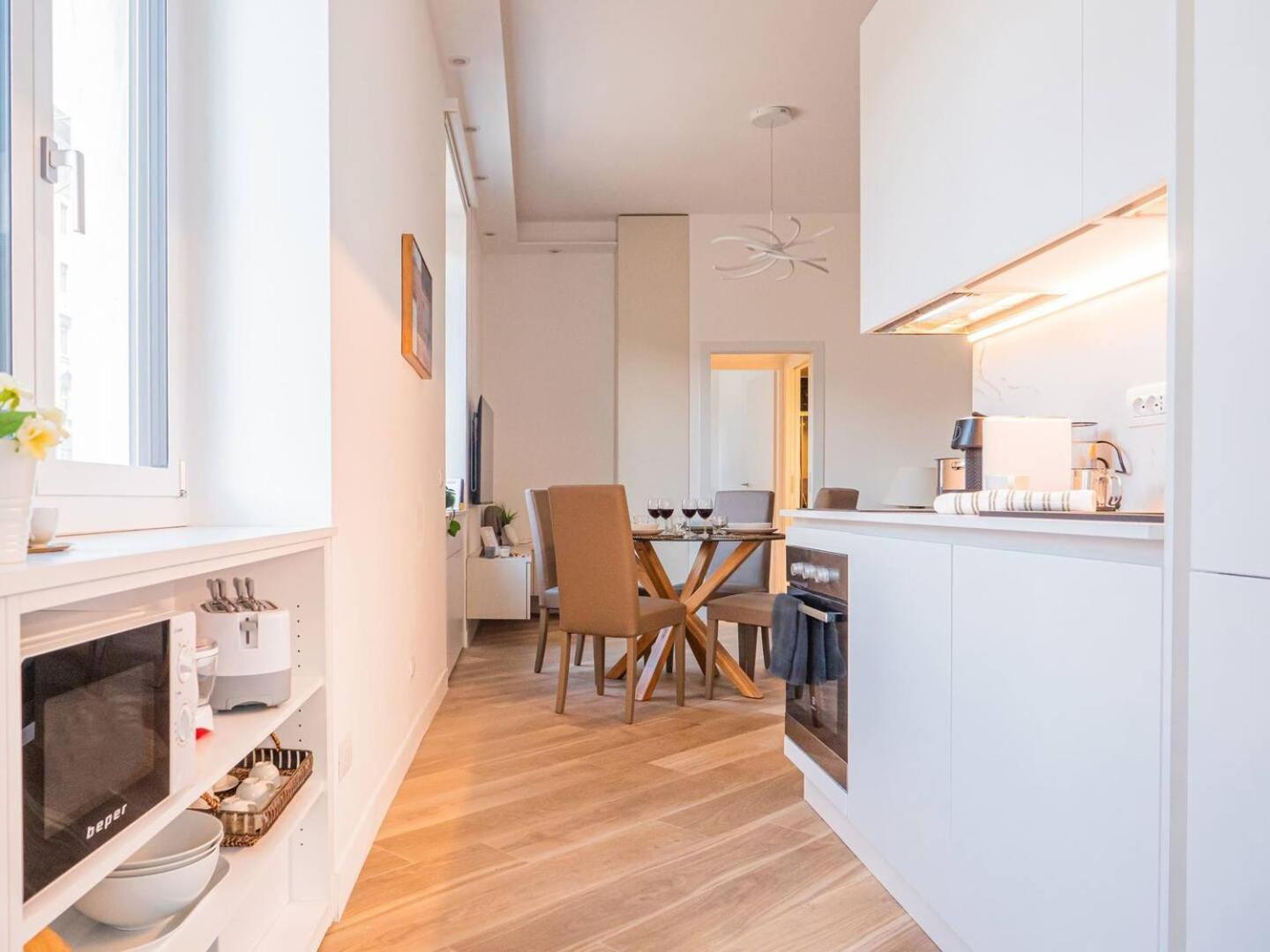Milan Downtown Apartments ภายนอก รูปภาพ